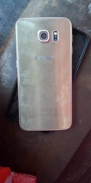 A picture of Samsung Galaxy s6 edge