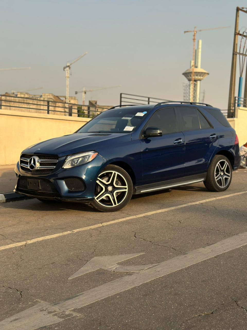 A picture of Extremely Clean MB GLE350 Toks Std Unregistered 2017 OCD Abuja
