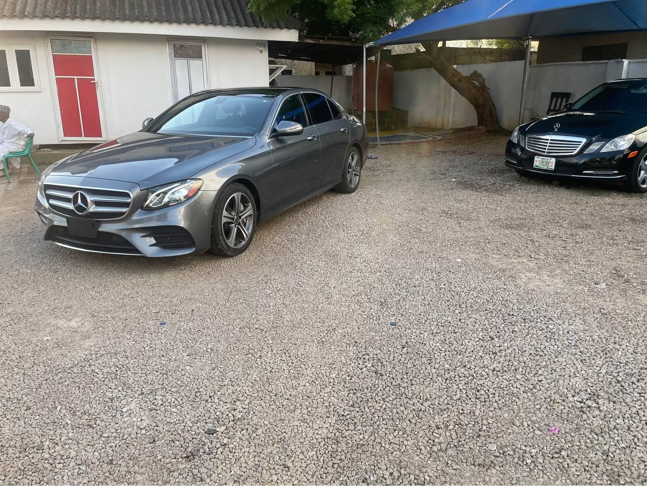A picture of Mercedes Benz e400