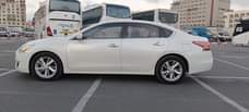 A picture of Altima 2014