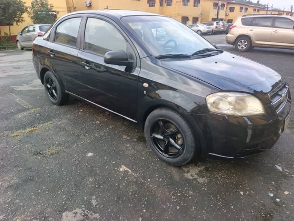 A picture of CHEVROLET AVEO