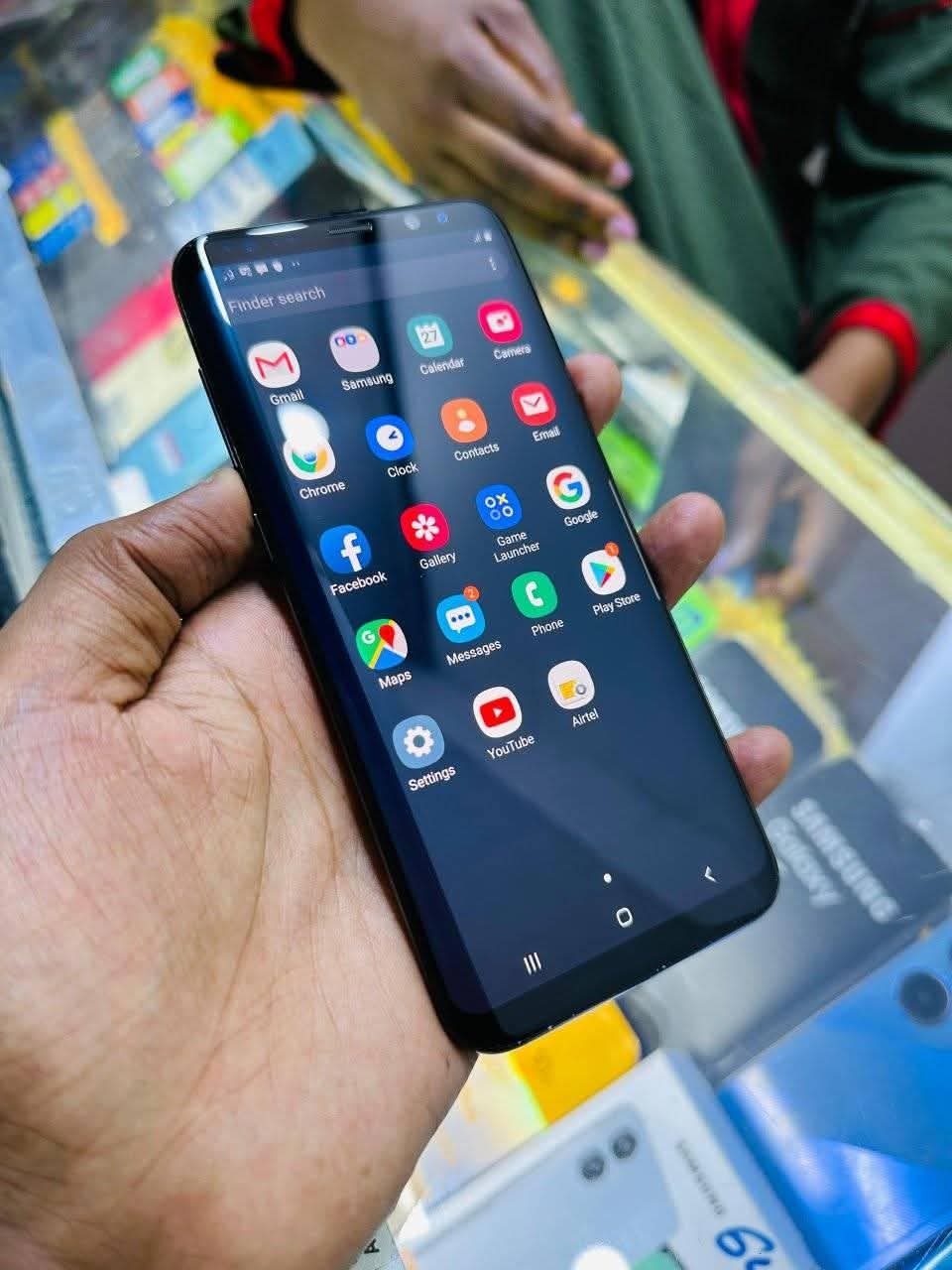 A picture of Samsung S8 plus