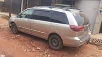 A picture of 2005 Toyota Sienna