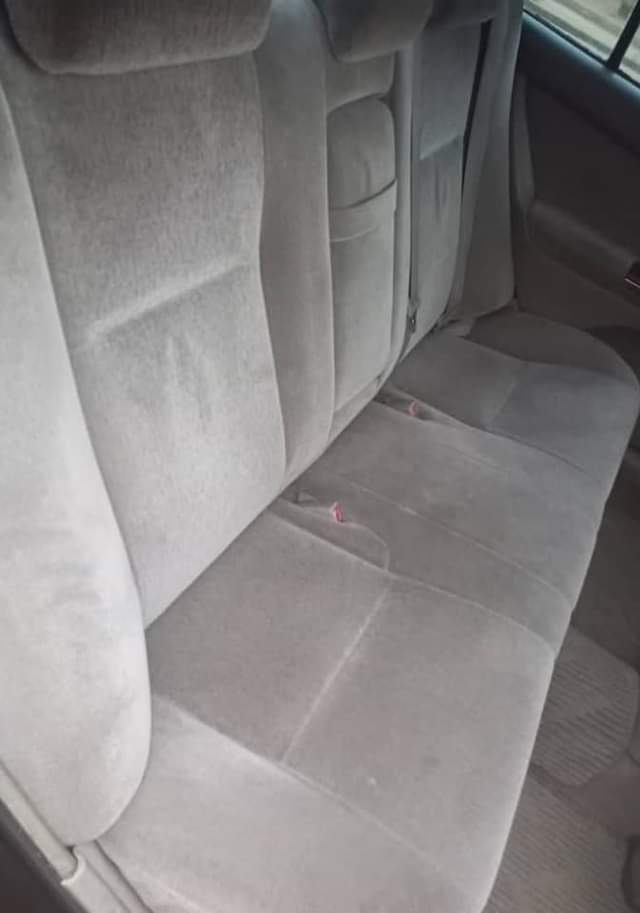 A picture of 2004 Toyota camry
