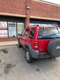 A picture of 2004 Jeep Liberty