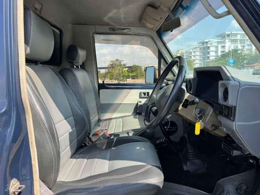 A picture of Jaman TOYOTA LAND CRUISER PICKUP nataka million 68 gari kali
