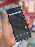 A picture of Samsung note 8