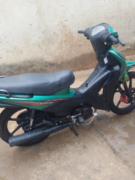 A picture of Royal rubber rubber Motorcycle
