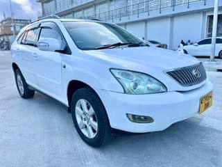 A picture of TOYOTA HARRIER FORSALE