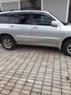 A picture of Toyota Kluger