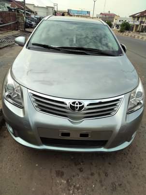 A picture of Tokunbo 2013 Toyota Avensis