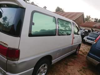 A picture of Toyota regius petrol