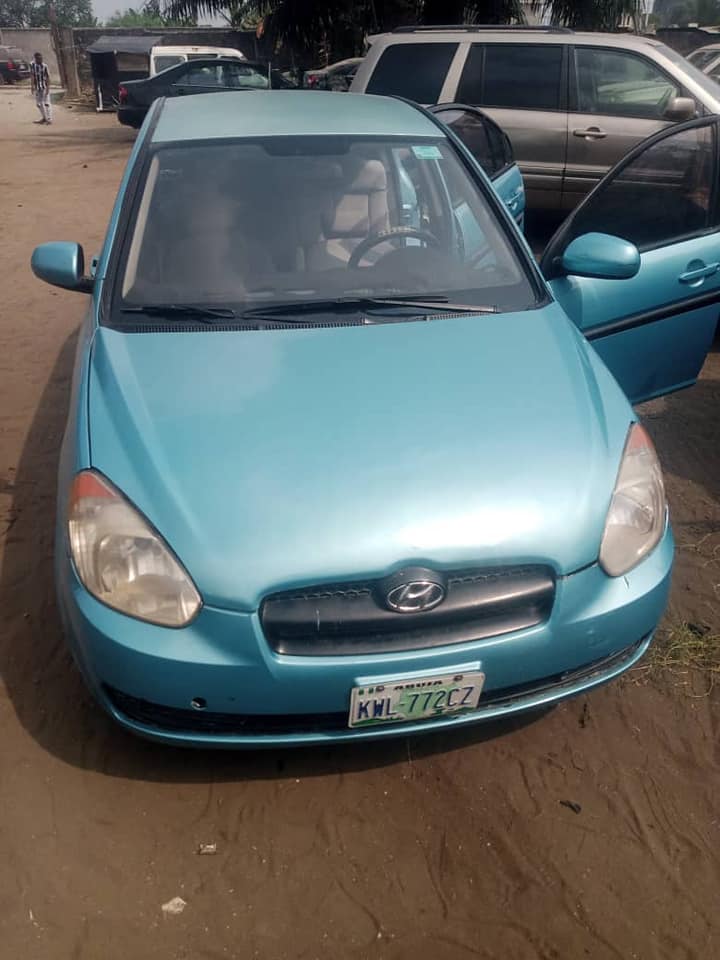 A picture of 2007 Hyundai accent Automatic Engine and gear perfect Ac chilling