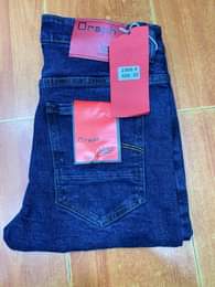 A picture of Original jeans Call WhatsApp 0756181556 0776030131 for more info and