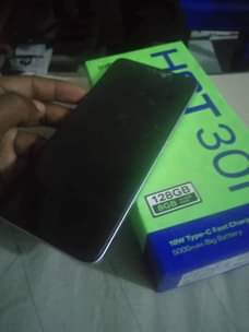 A picture of INFINIX HOT 30i