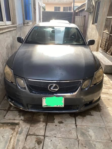 A picture of Awoof Lexus gs430 2007