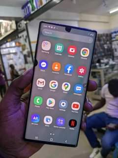 A picture of Samsung note 10