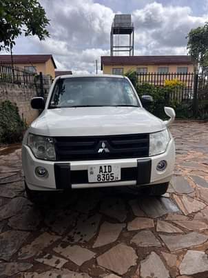 used mitsubishi pajero