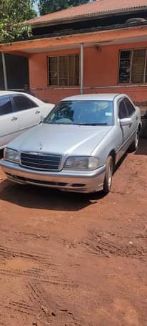 A picture of Benz on sale at only 5m just buy and drive