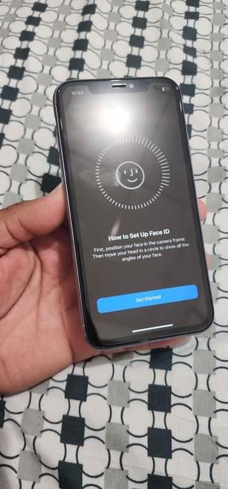 iPhone M.