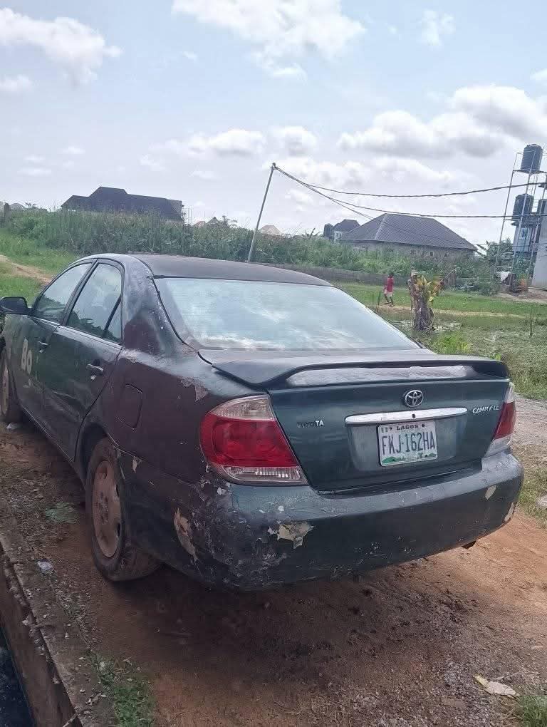 A picture of 2005 Body painting brain box toyota camry