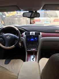 A picture of Lexus ES300 first body pan
