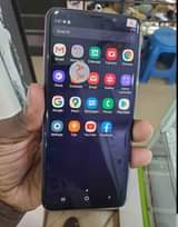 A picture of SAMSUNG S9