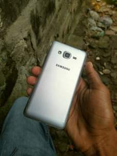 A picture of Samsung grand prime
