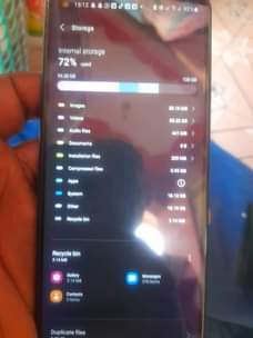 A picture of A 21 Samsung 128 storge 6 gb ram