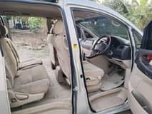 A picture of Toyota alphard DX