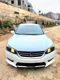 A picture of 2014 honda accord slightly used sport edition with v4 untampered