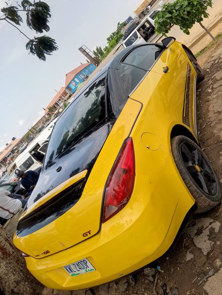 A picture of Pointiec G6 2010