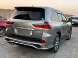 A picture of LEXUS LX 570
