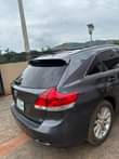 A picture of 10m months used extremely clean first body Toyota 010 venza
