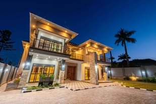 A picture of House On Sale