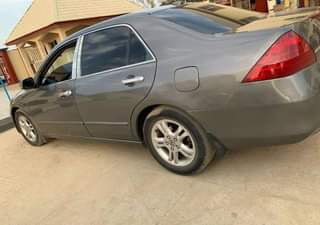 A picture of The owner need money