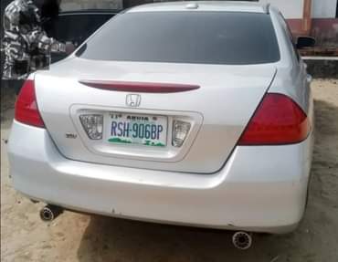 A picture of Honda Accord DC 2007 Model Colour Silver Condition No pin