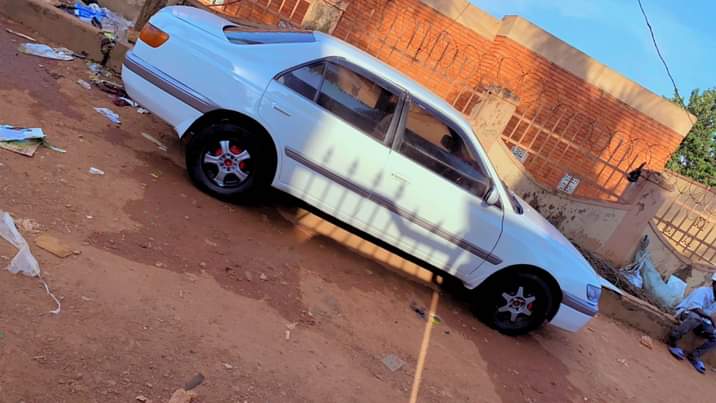 A picture of Car