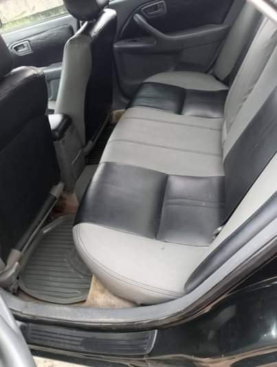 A picture of Toyota drop light Very sound Price 1 8m only Settle