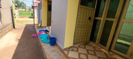A picture of 3 single rooms for sale at 50m. They make 800000