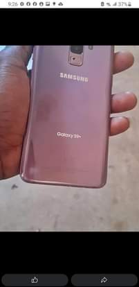 A picture of SAMSUNG S9 PLUS