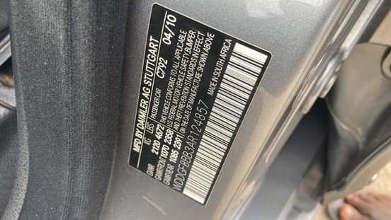 A picture of 2010 model Mercedes Benz 5.8 million first body engine gear