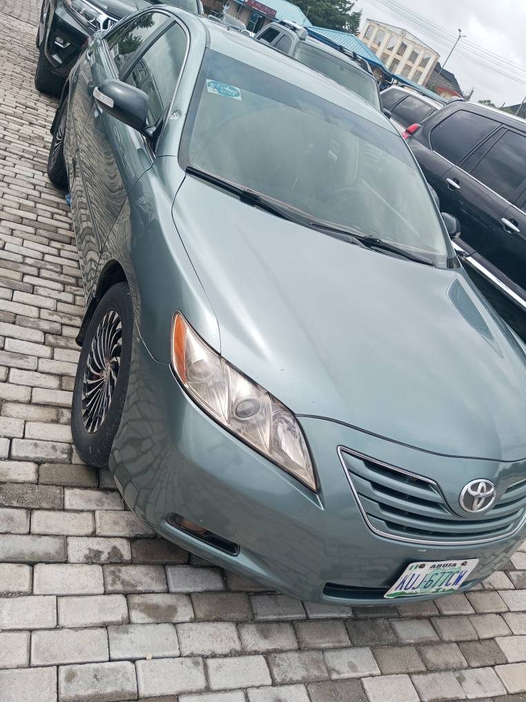 A picture of Clean Nigerian used 2008 v6 Camry.