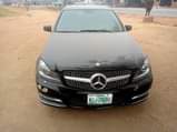 A picture of Mercedes Benz 300