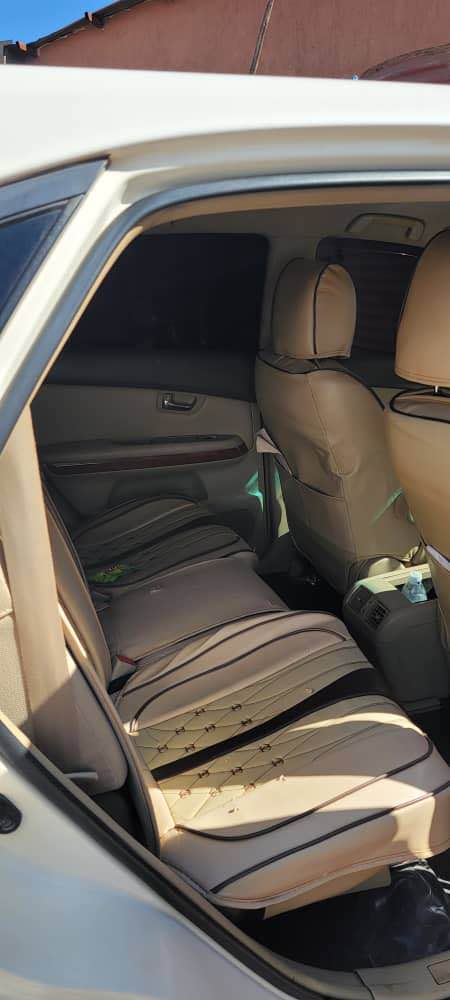 A picture of Harrier model 2008 on sale 0757270290