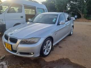 bmw 320i