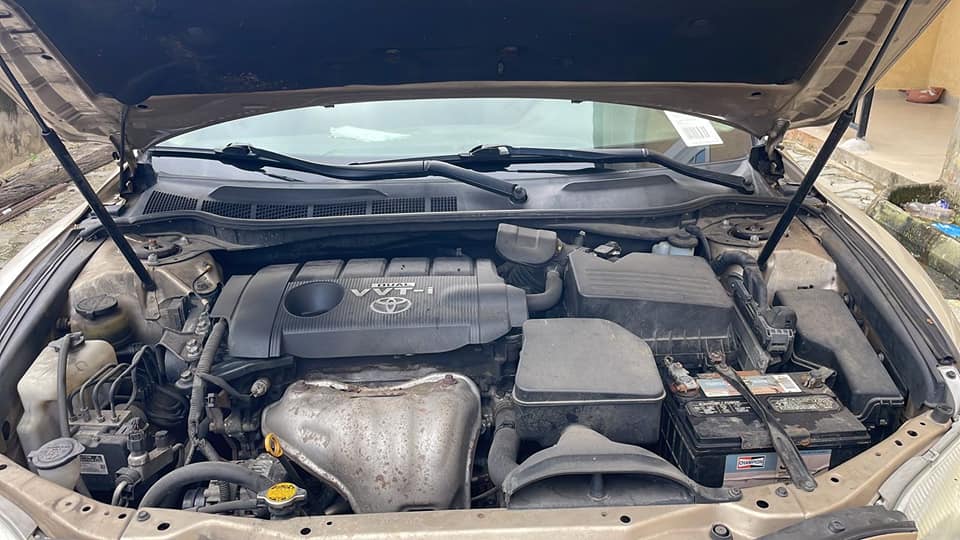 A picture of Distress 2010 Toyota Camry