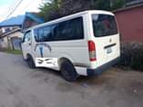 A picture of Toyota hummer 1 bus petrol engine