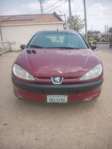 A picture of Peugeot 206