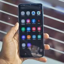 A picture of SAMSUNG GALAXY A12 USED